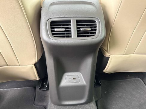 Used 2025 Buick Envision Preferred image 34