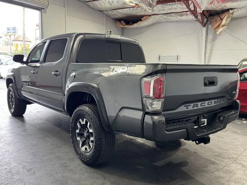 Used 2023 Toyota Tacoma TRD Off-Road w/ Technology Package image 2