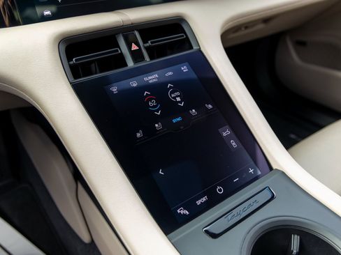 Certified 2023 Porsche Taycan image 35