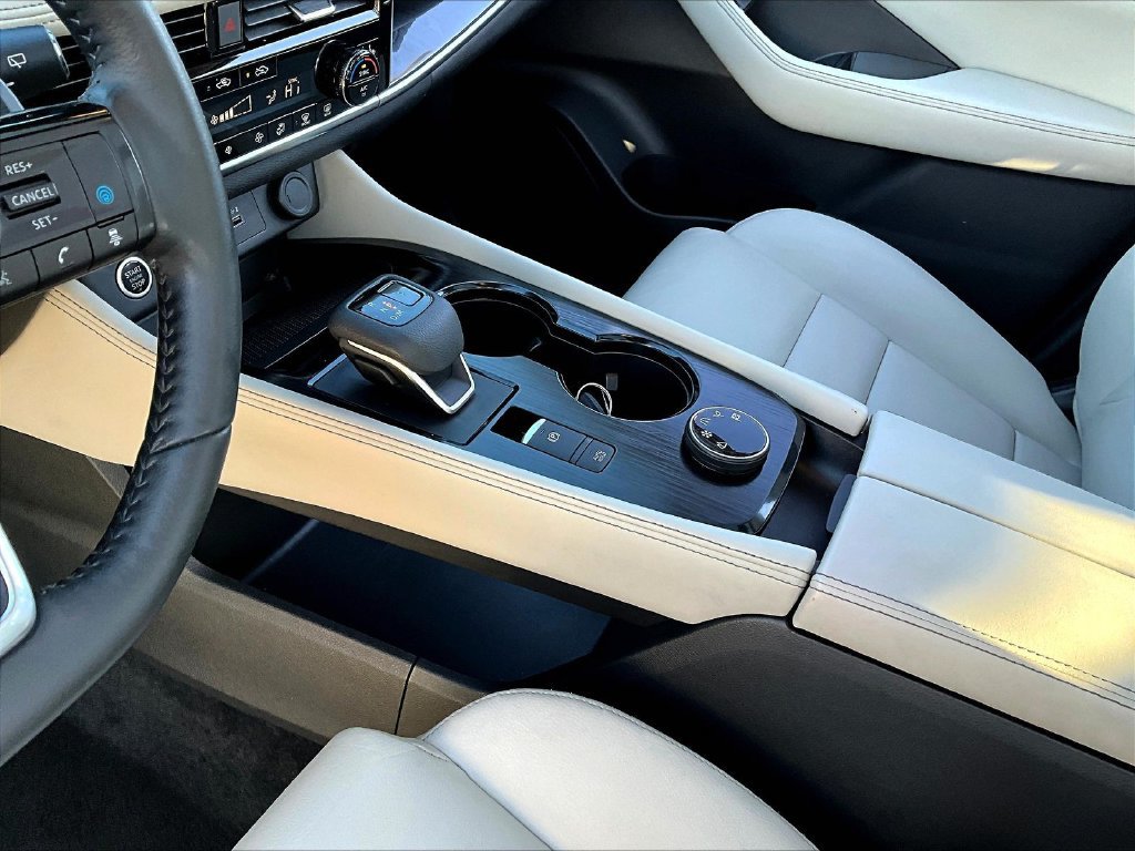 Used 2023 Nissan Rogue SL w/ SL Premium Package AWD/4WD image 20