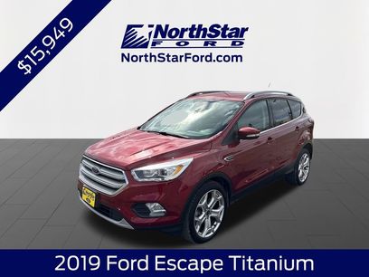 Used 2019 Ford Escape Titanium w/ U9j03 - Titanium Tow Package