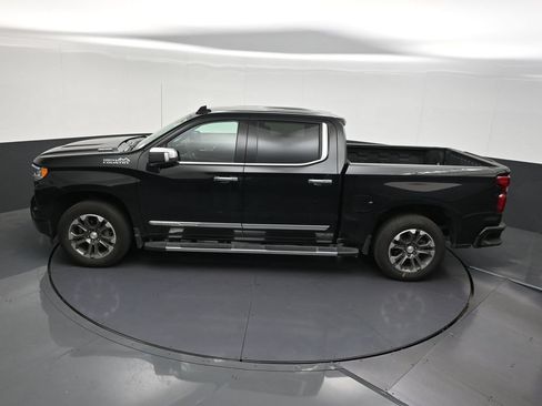 Used 2024 Chevrolet Silverado 1500 High Country RWD image 17