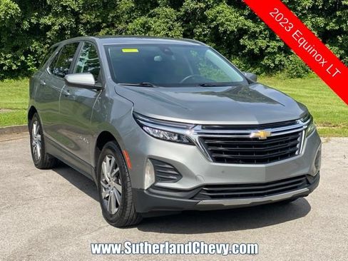 Used 2023 Chevrolet Equinox LT FWD image 1
