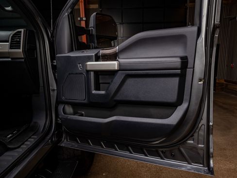 Used 2022 Ford F350 Lariat w/ Lariat Ultimate Package image 37