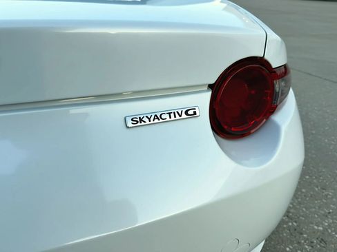 Used 2023 MAZDA MX-5 Miata Grand Touring image 10