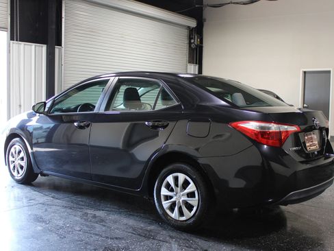 Used 2014 Toyota Corolla L FWD image 5