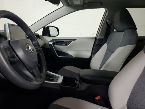 Used 2025 Toyota RAV4 XLE w/ Convenience Package image 22