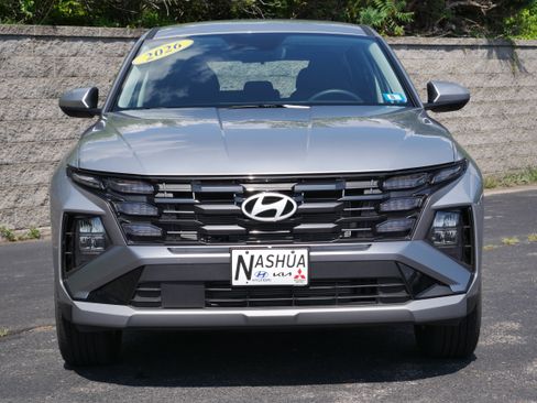 Used 2026 Hyundai Tucson SE AWD/4WD image 2