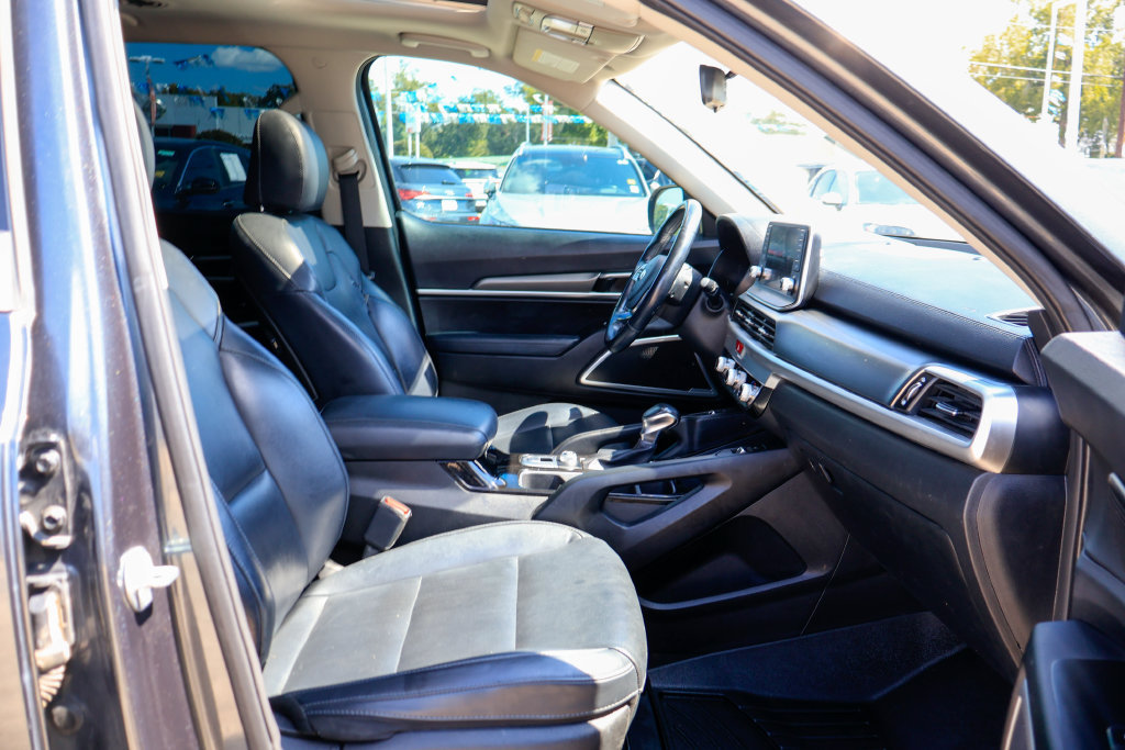 Used 2020 Kia Telluride S FWD image 8