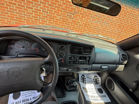 Used 1999 Dodge Dakota 2WD Club Cab image 15