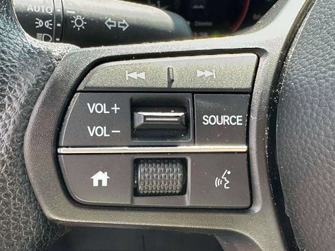 Certified 2025 Honda CR-V LX image 19