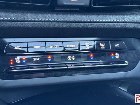 Certified 2023 Buick Envision Avenir image 24