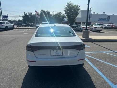 Used 2023 Honda Accord LX image 7