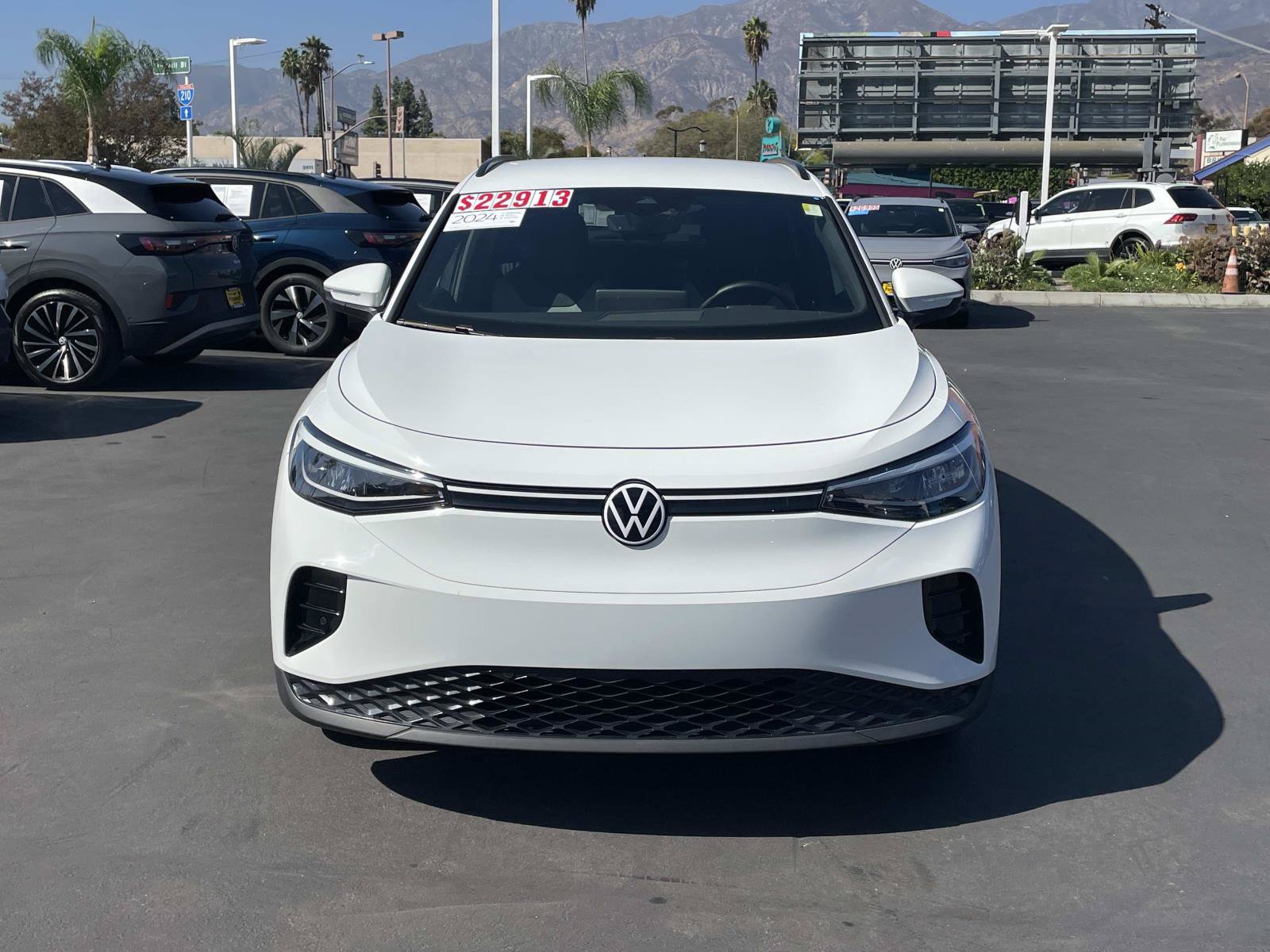 Certified 2024 Volkswagen ID.4 2WD image 2