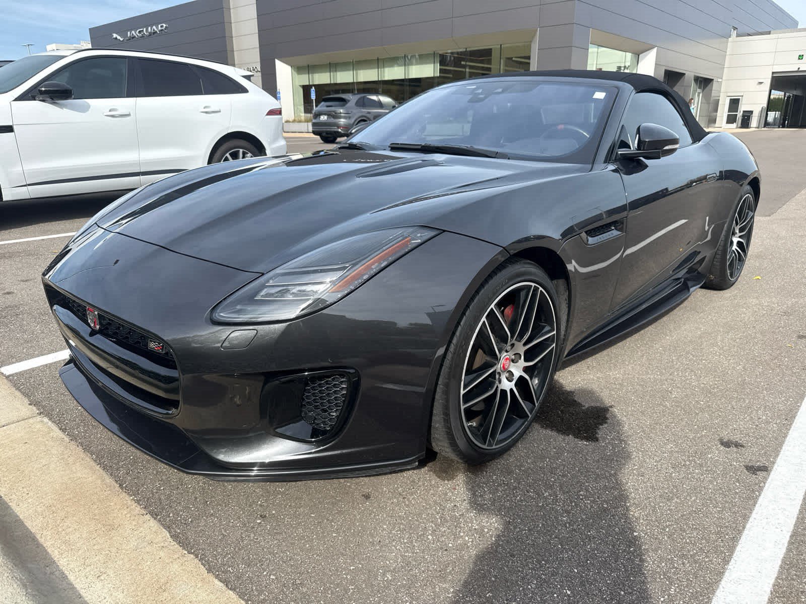 Used 2020 Jaguar F-TYPE Convertible RWD image 1