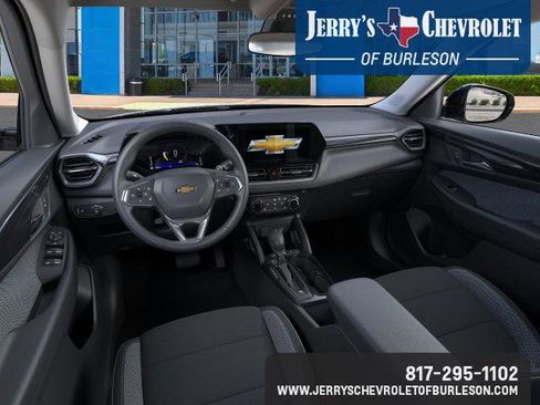 New 2026 Chevrolet TrailBlazer LT w/ LT Cold Weather Package image 18