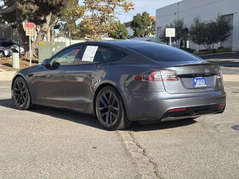 Used 2021 Tesla Model S Plaid image 6