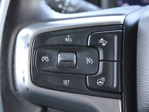 Used 2023 Chevrolet Silverado 1500 LT image 30