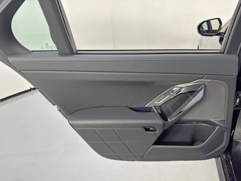 Used 2024 BMW i7 eDrive50 w/ M Sport Package image 52