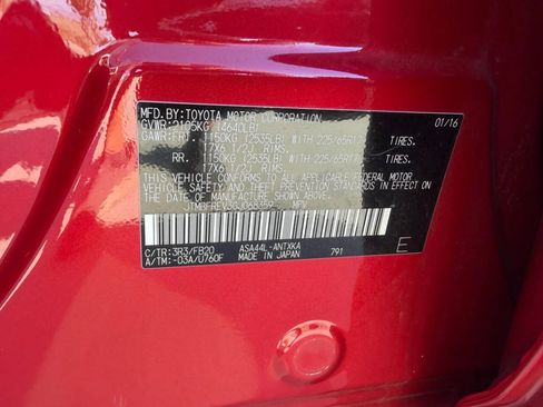 Used 2016 Toyota RAV4 LE AWD/4WD image 28