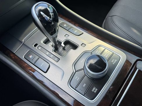 Used 2012 Hyundai Equus Signature image 14