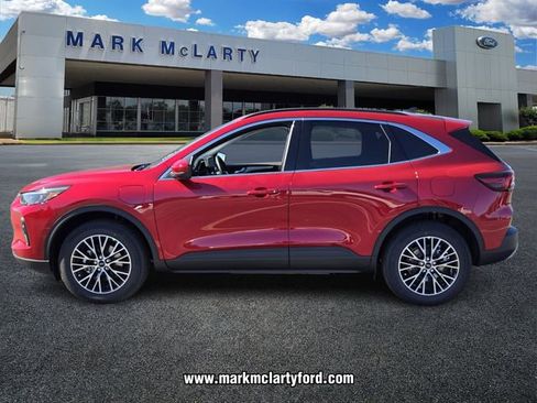 New 2026 Ford Escape SE w/ PHEV Premium Package FWD image 4