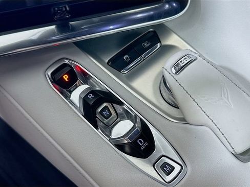 Used 2020 Chevrolet Corvette Stingray Preferred Cpe w/ 2LT Preferred Equipment Group RWD image 18