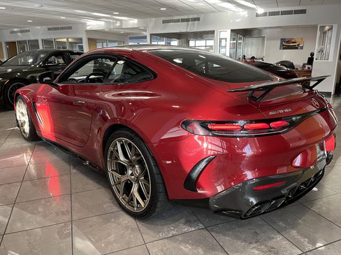 Used 2025 Mercedes-Benz AMG GT 63 image 2