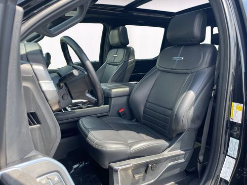 Used 2025 Ford F250 Platinum AWD/4WD image 9
