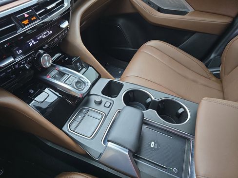 Used 2024 Acura MDX FWD w/ Technology Package image 26