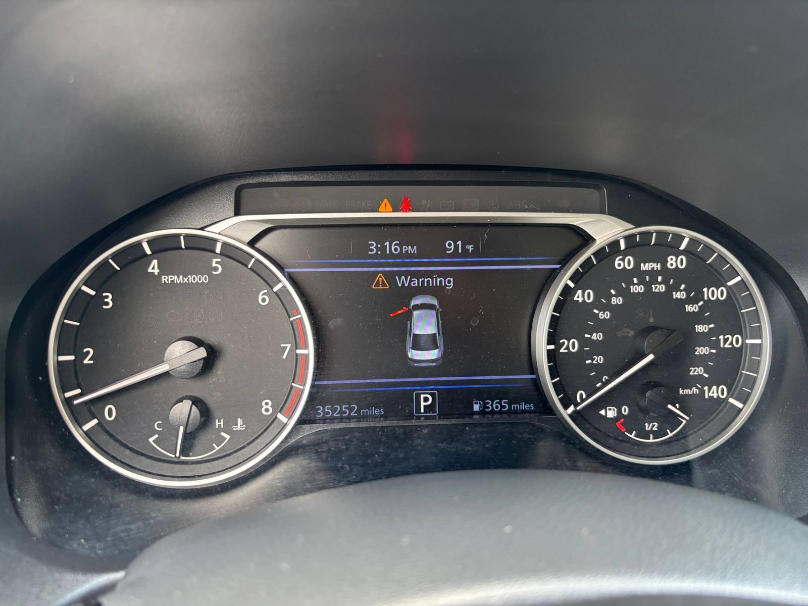 Used 2025 Nissan Altima 2.5 SV FWD image 39