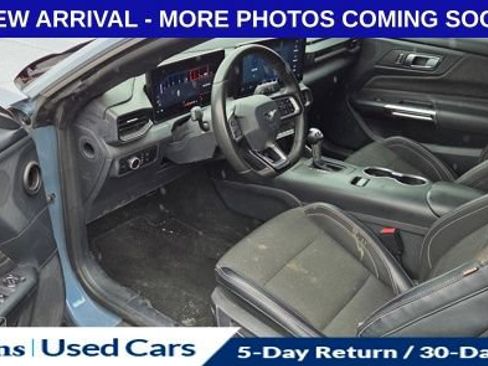 Used 2024 Ford Mustang Coupe RWD image 14