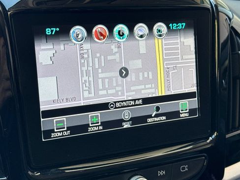 Used 2018 Chevrolet Traverse LT w/ LPO, Floor Liner Package AWD/4WD image 40