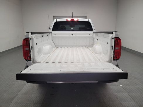 Used 2018 Chevrolet Colorado W/T w/ WT Convenience Package RWD image 29