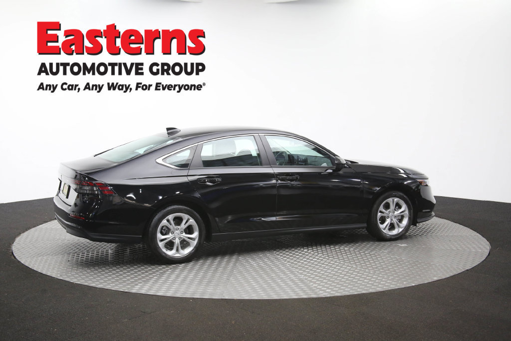 Used 2023 Honda Accord LX image 43
