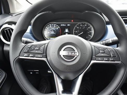 New 2025 Nissan Versa SV w/ Trunk Package FWD image 11