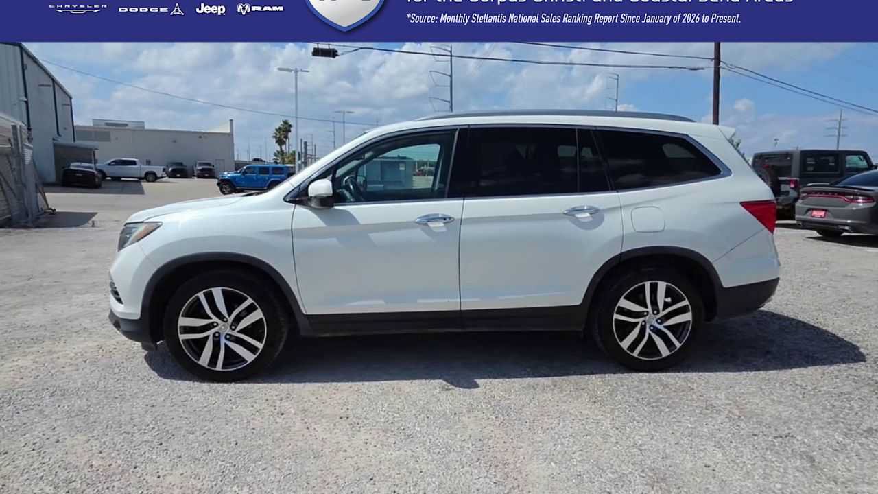 Used 2018 Honda Pilot Touring image 5