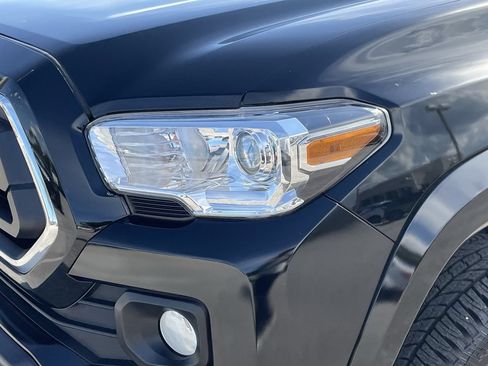 Used 2023 Toyota Tacoma SR5 RWD image 6