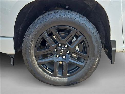 Certified 2024 Chevrolet Silverado 1500 Custom w/ Turbomax Blackout Package RWD image 30