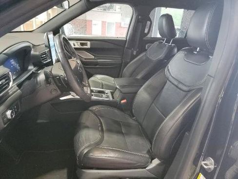 Used 2020 Ford Explorer ST w/ ST Street Pack AWD/4WD image 5