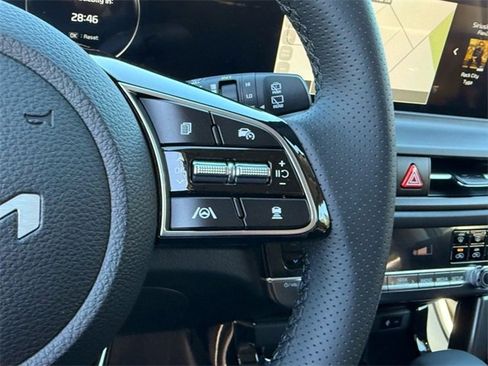 New 2026 Kia Seltos SX w/ SX Sunroof Package image 14