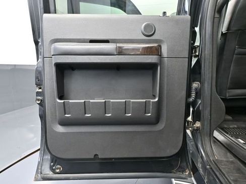 Used 2014 Ford F250 Platinum AWD/4WD image 38