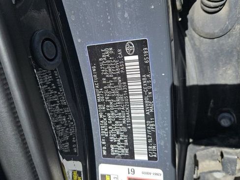 Used 2025 Toyota Camry LE FWD image 16