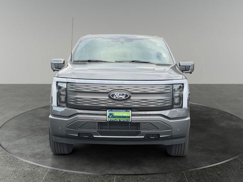 Used 2024 Ford F150 Lightning Lariat AWD/4WD image 2