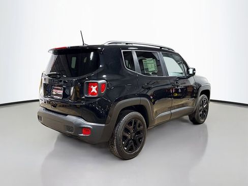 Used 2022 Jeep Renegade Altitude w/ Convenience Group image 7