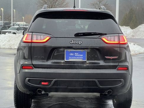 Used 2022 Jeep Cherokee Trailhawk w/ Comfort/Convenience Group image 44