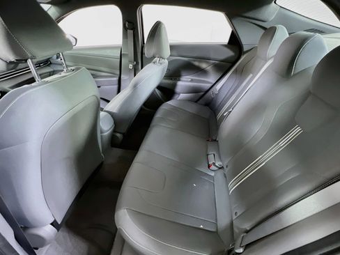 Used 2023 Hyundai Elantra SEL w/ Convenience Package FWD image 22