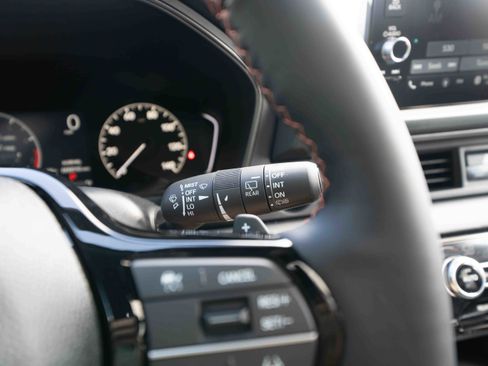 New 2025 Honda Pilot TrailSport image 14