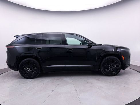 Used 2024 Jeep Wagoneer Launch Edition image 49