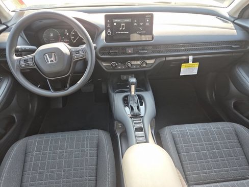 Certified 2026 Honda HR-V LX image 16